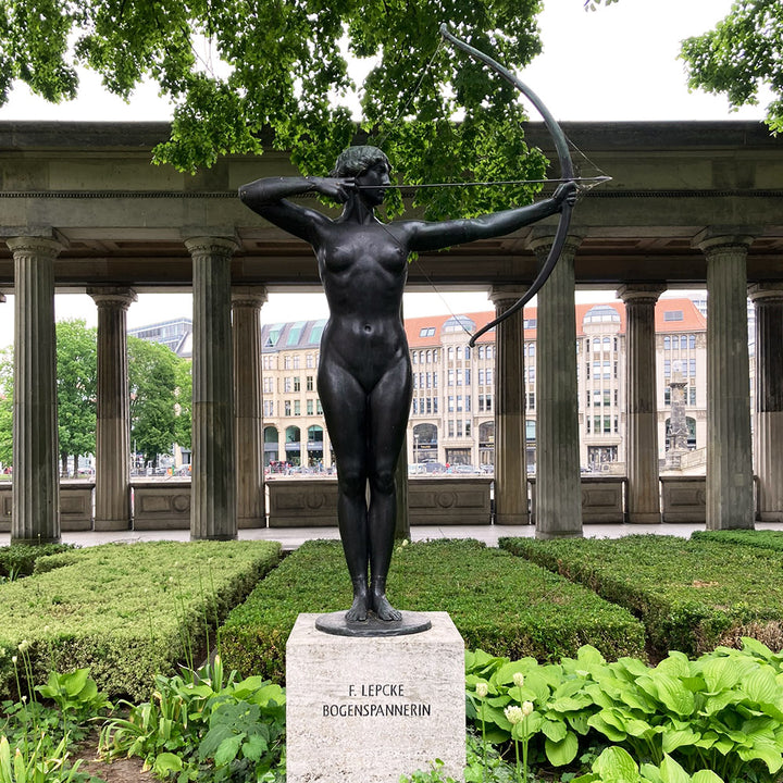 Stadtrallye auf der Museumsinsel in Berlin - Digitale Stadtführung - Kolonnaden-Hof